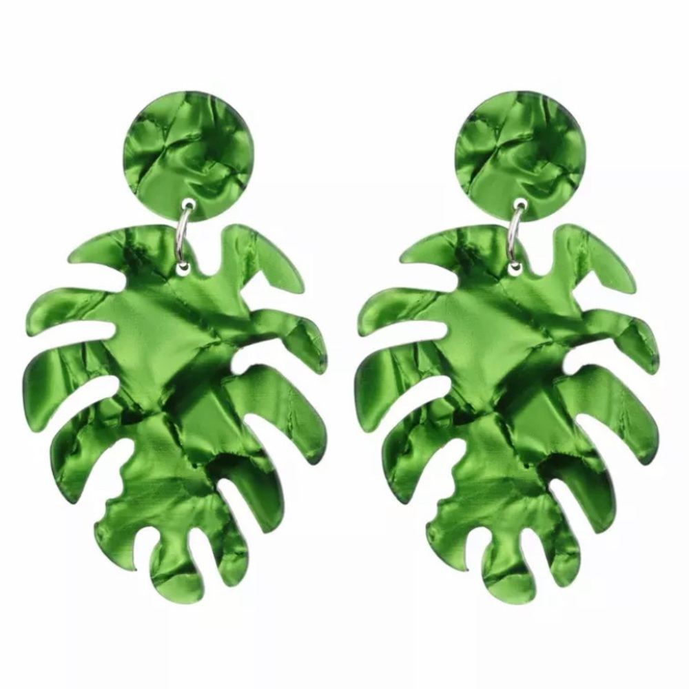 New✨ Boutique 🐆 Monstera Leaf Acrylic Earrings - Picture 2 of 2